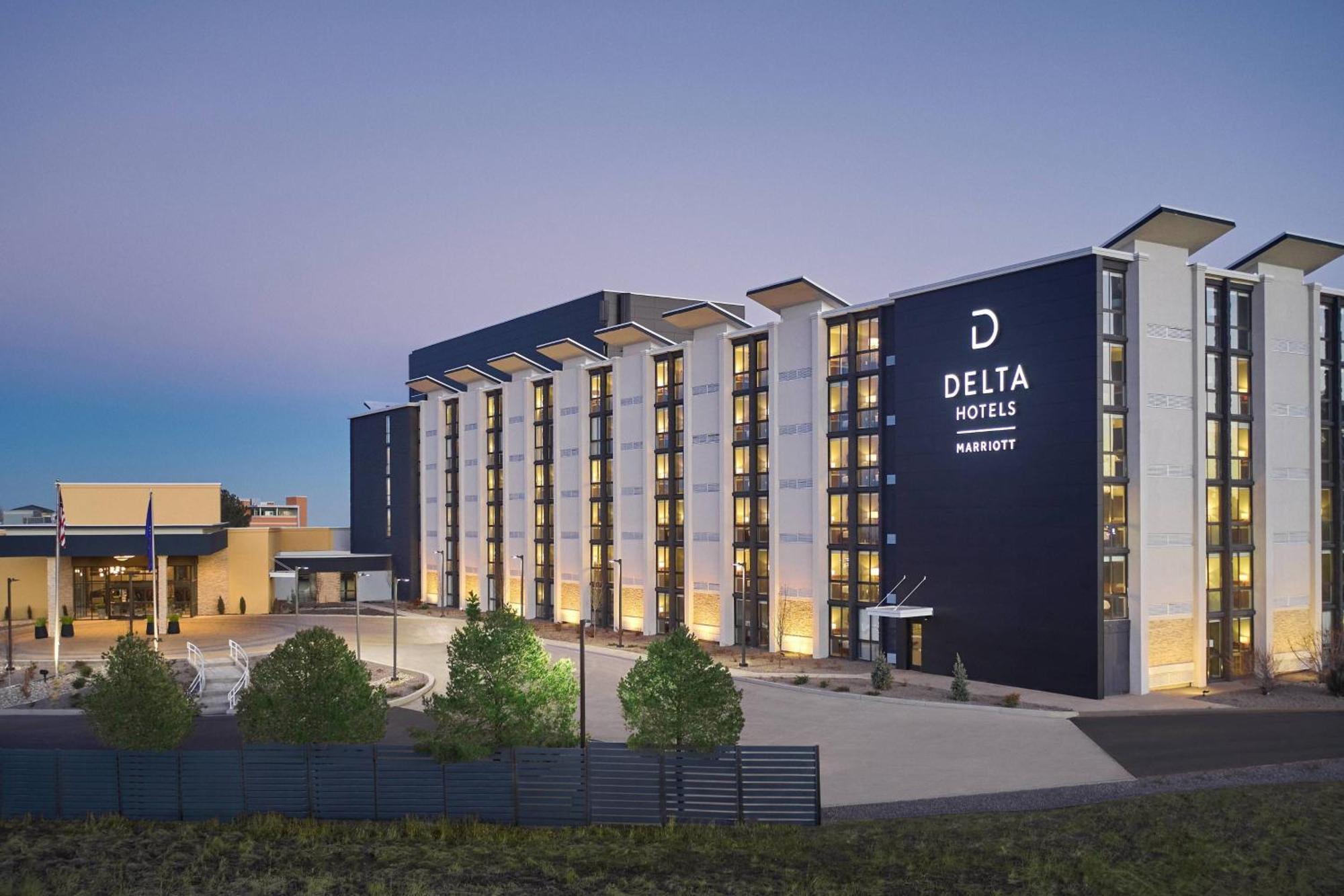 Delta Hotels By Marriott Denver Thornton Northglenn Exteriör bild